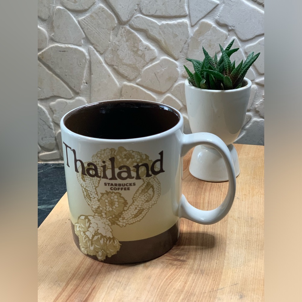 STARBUCKS | Global Icon Collector Series | Thailand
